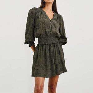 Zana dress Olive Pebble, Green mini dress smocked, Size Small